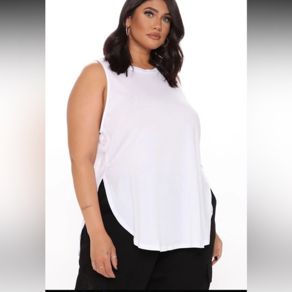 FASHION NOVA Laid back tank top white size various